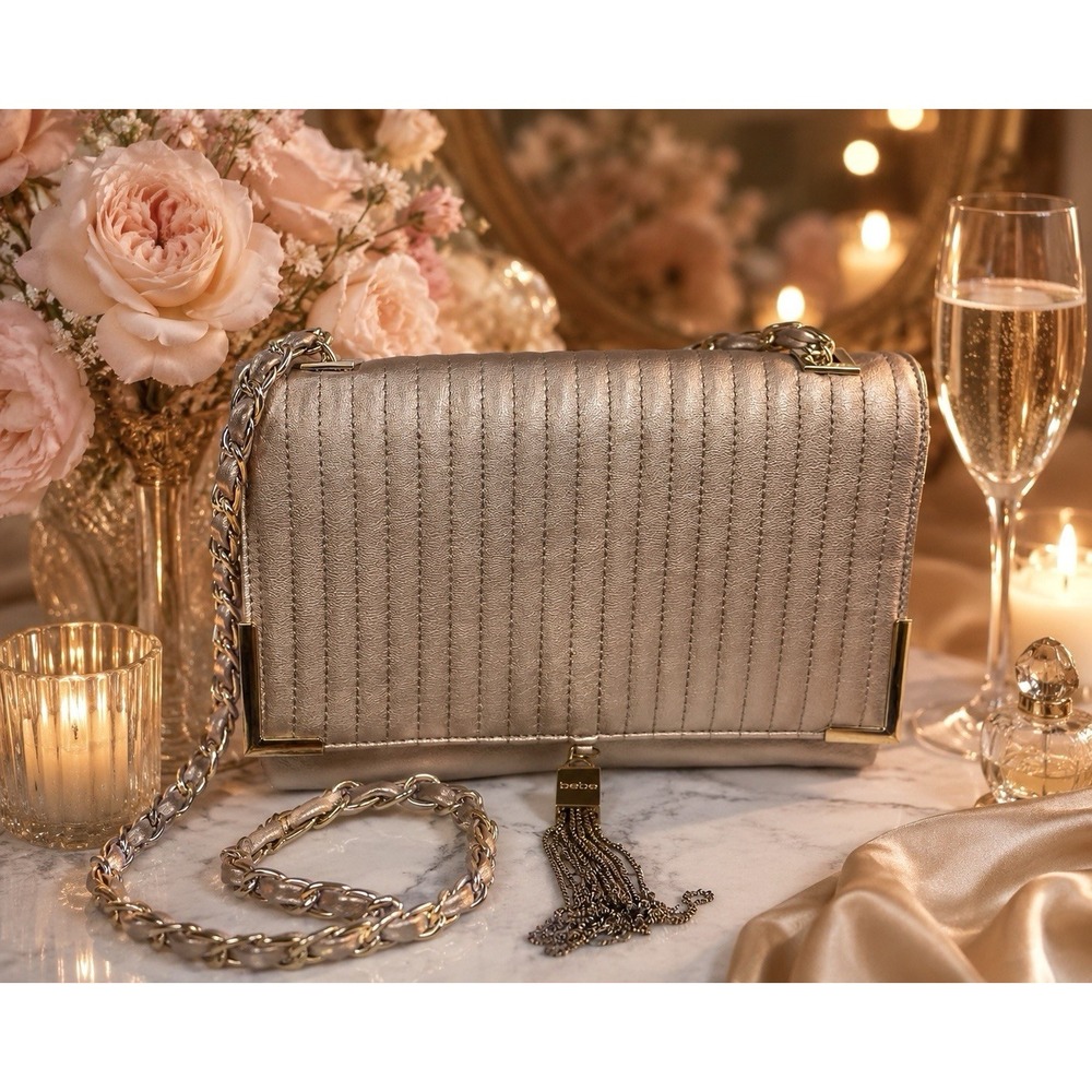 Bebe Metallic Champagne Quilted Crossbody Purse Gold Chain Strap Leatherette